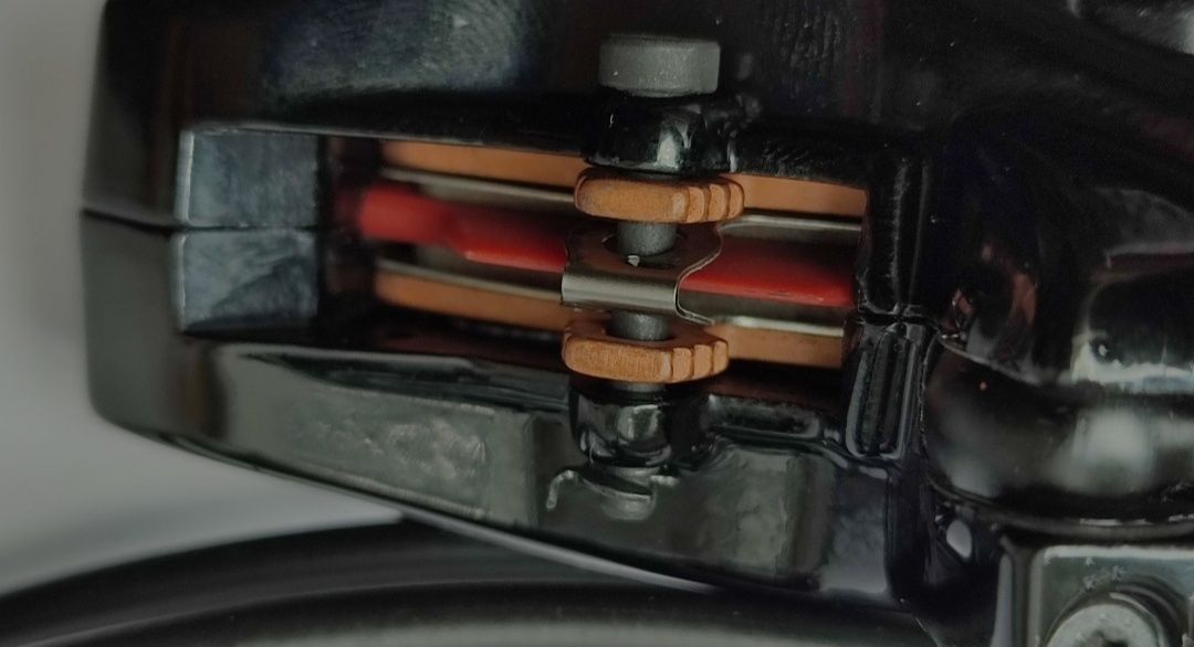 Hamulce Sram Guide RE komplet tył plus przód