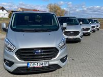 Wynajem busów 9 osobowych Renault Trafic Opel Vivaro REGINA TOUR