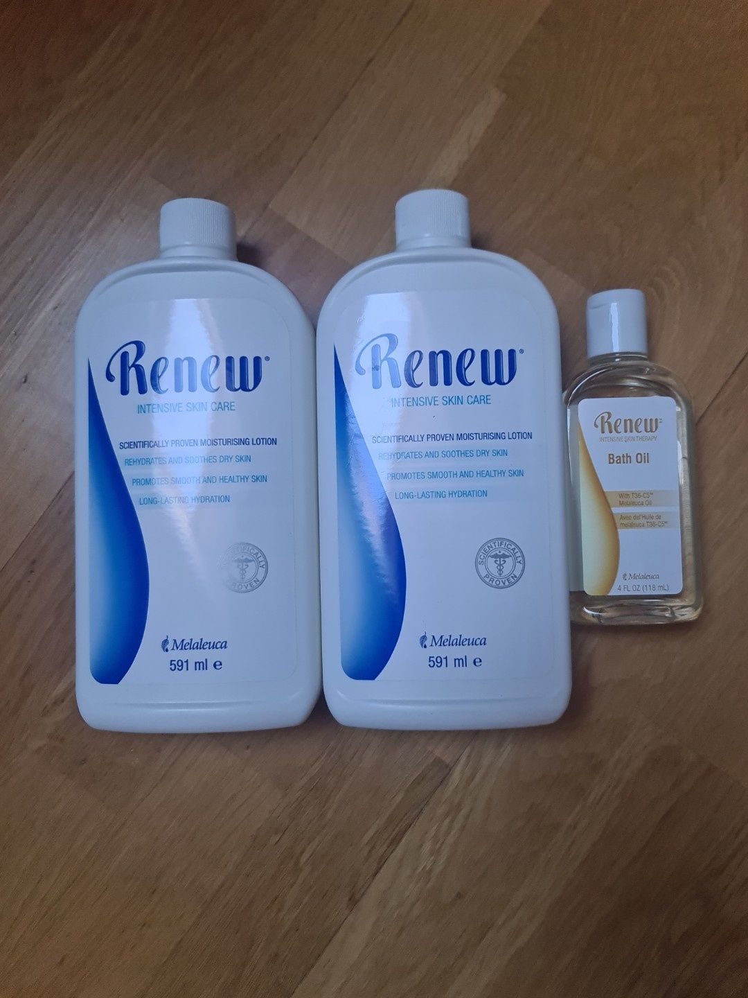 Dwa balsamy Renew, olejek Renew