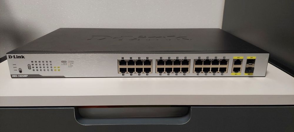 Комутатор D-Link DGS-1026MP 24x1GE з PoE, 2xSFP / GE