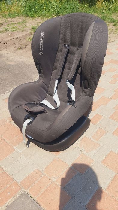 Автокрісло maxi cosi (9-18 кг)