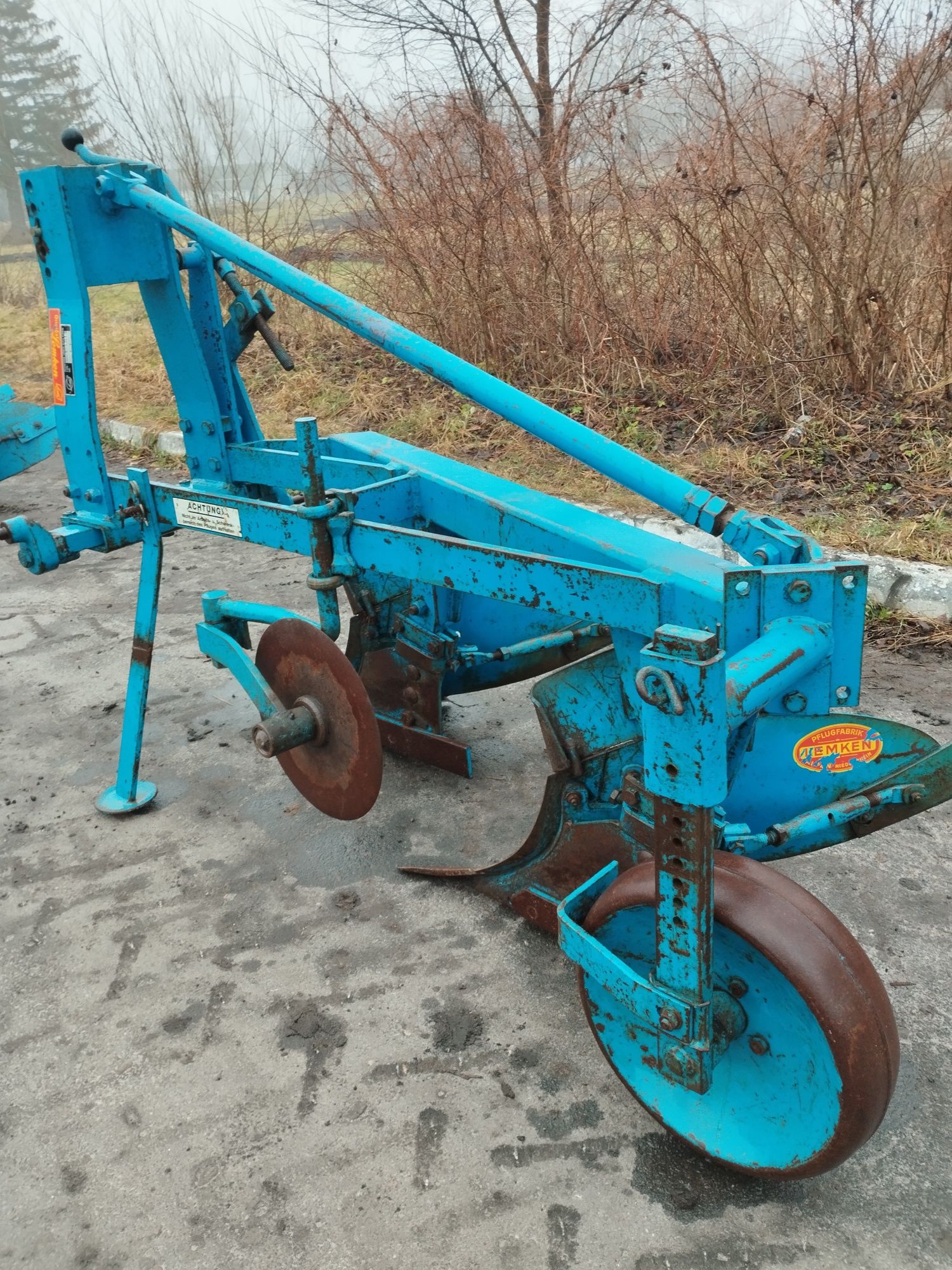 Плуг Lemken granat 3x35