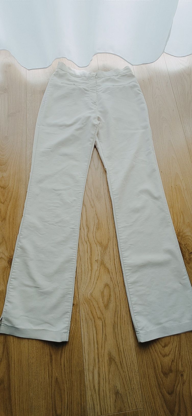 Spodnie materiałowe rozmiar M