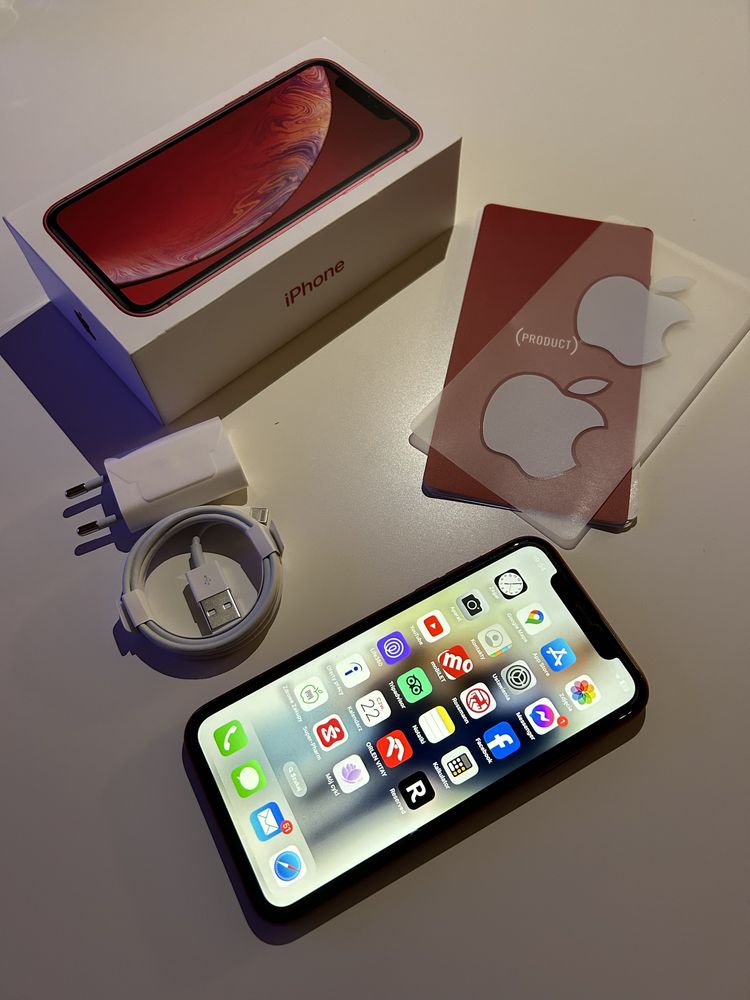iPhone XR Red - 64GB - stan idealny
