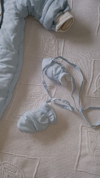 NOVO - CHICCO KISPO bebé impermeável 6 M - inclui Gorro ,Luvas e Botas