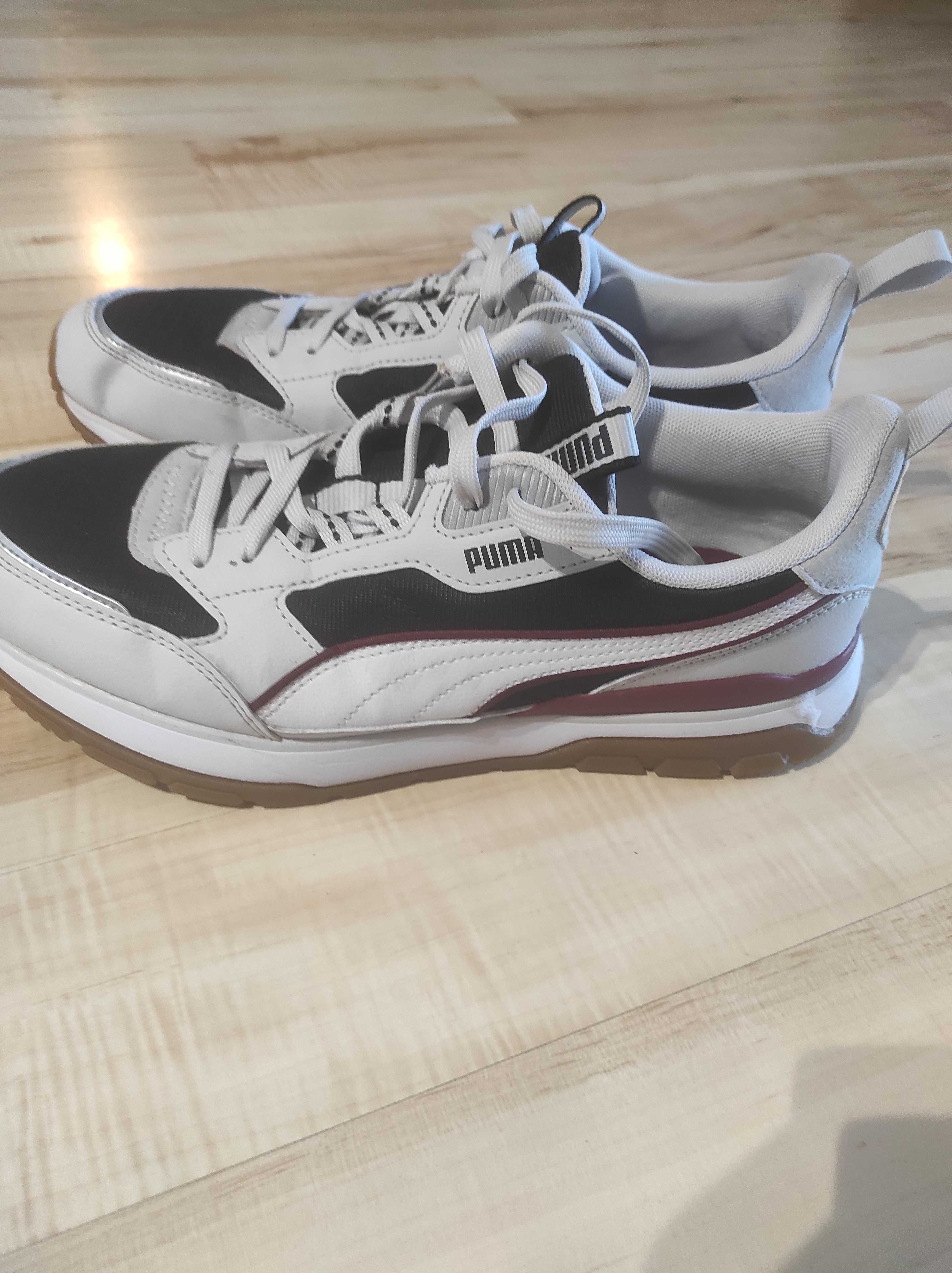 Sneakersy PUMA 42.5