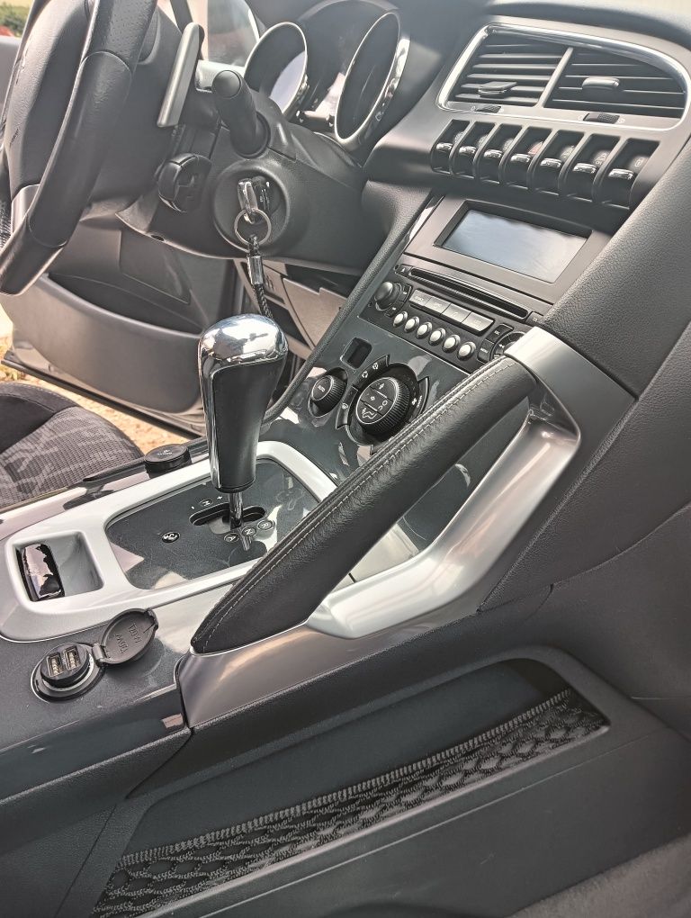 3008 1.6HDi Sport