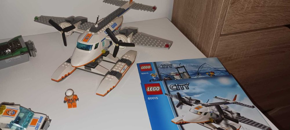 LEGO City Guarda Costeira 60015 e 60012