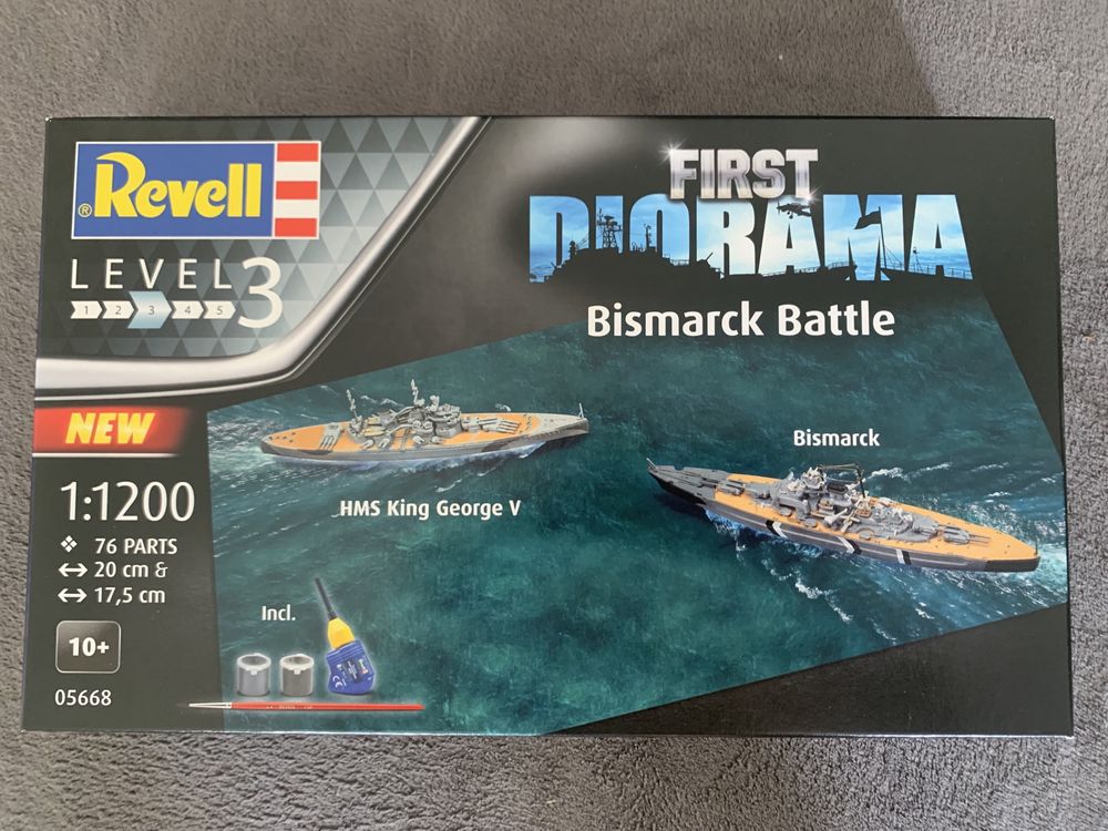 Model do sklejania Revell 05668 Diorama Set Bismarck