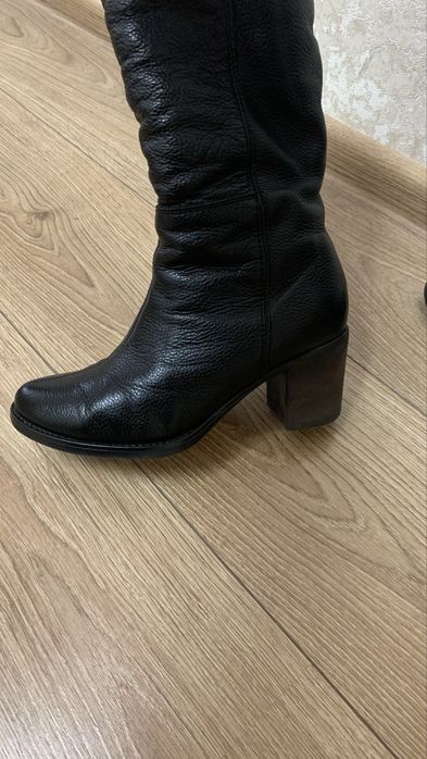 Жіночі зимові сапожки- ботінки!!!