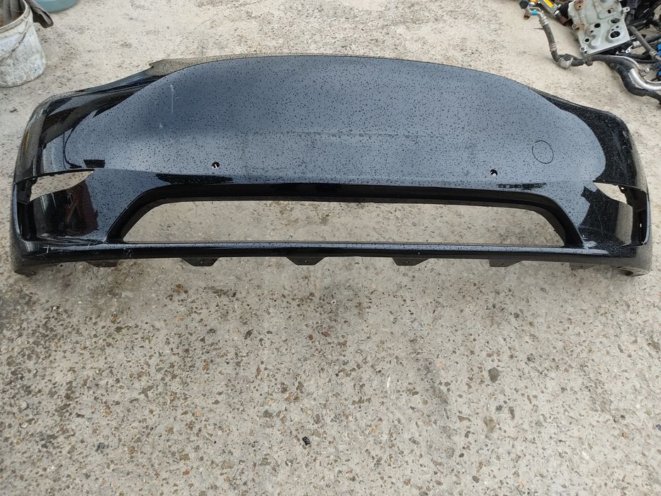 Бампер передній Tesla model Y 1493745-00-A