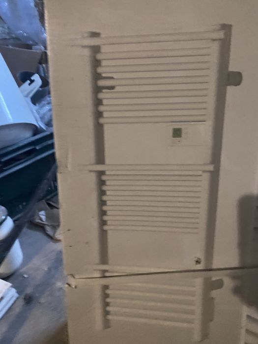 Grzejnik elektryczny łazienkiwy nowy 500 w