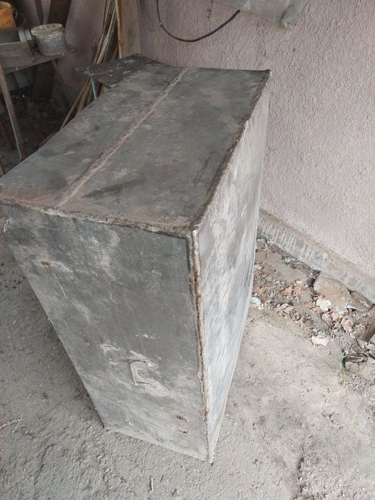 Бак  для води з нержавіючої сталі