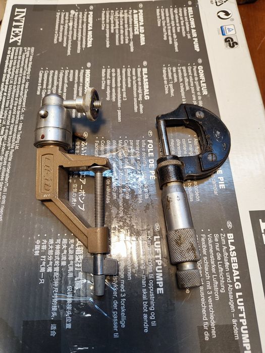 Штатив фед мікромерт запчастини