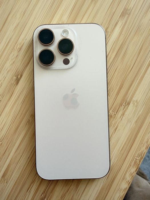 Iphone 16 pro 256 gb titanio