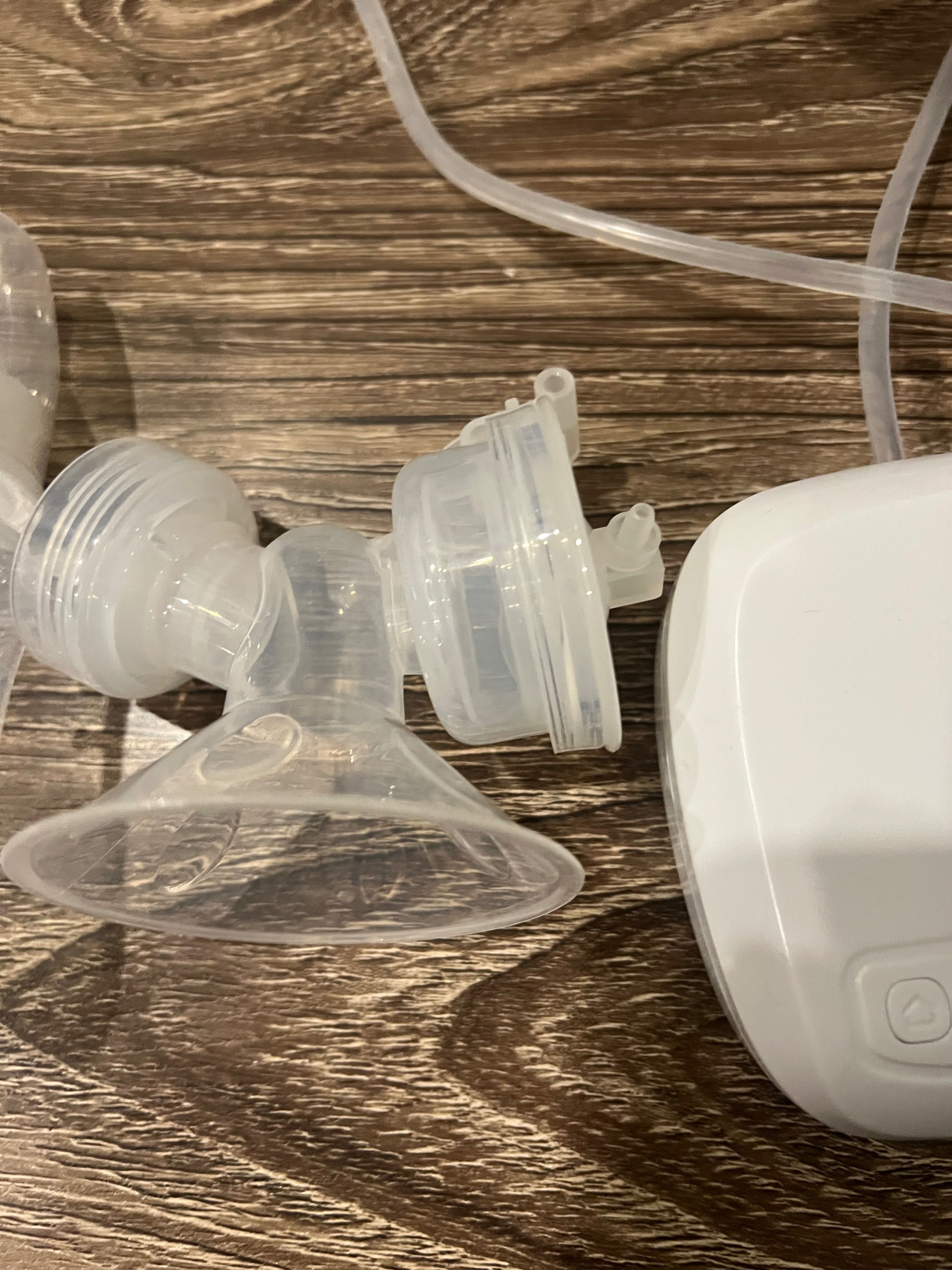 Молоковідсмоктувач електричний Breast Pump