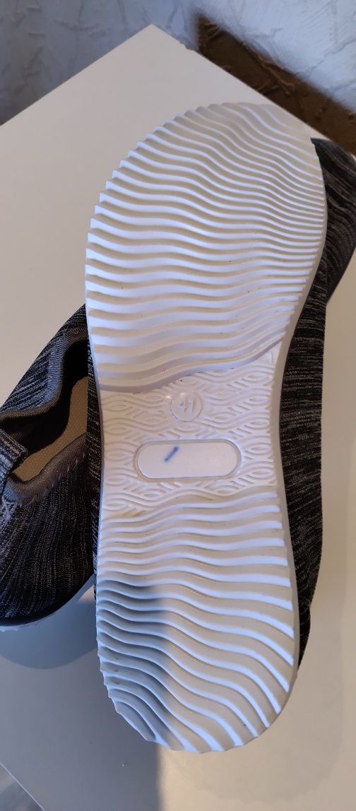 Buty elastyczne lekkie damskie 41