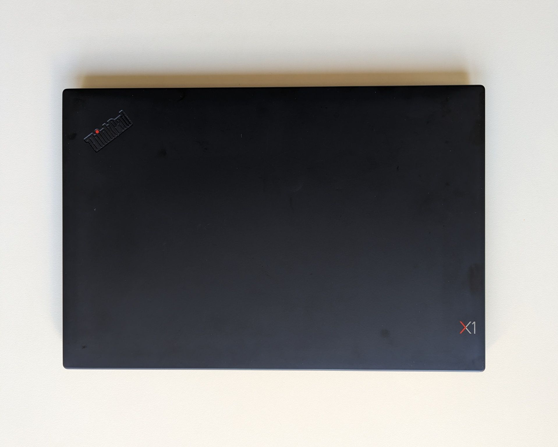 Топ ультрабук Lenovo Thinkpad X1 Carbon 6, i5-8250, nvme 512гб