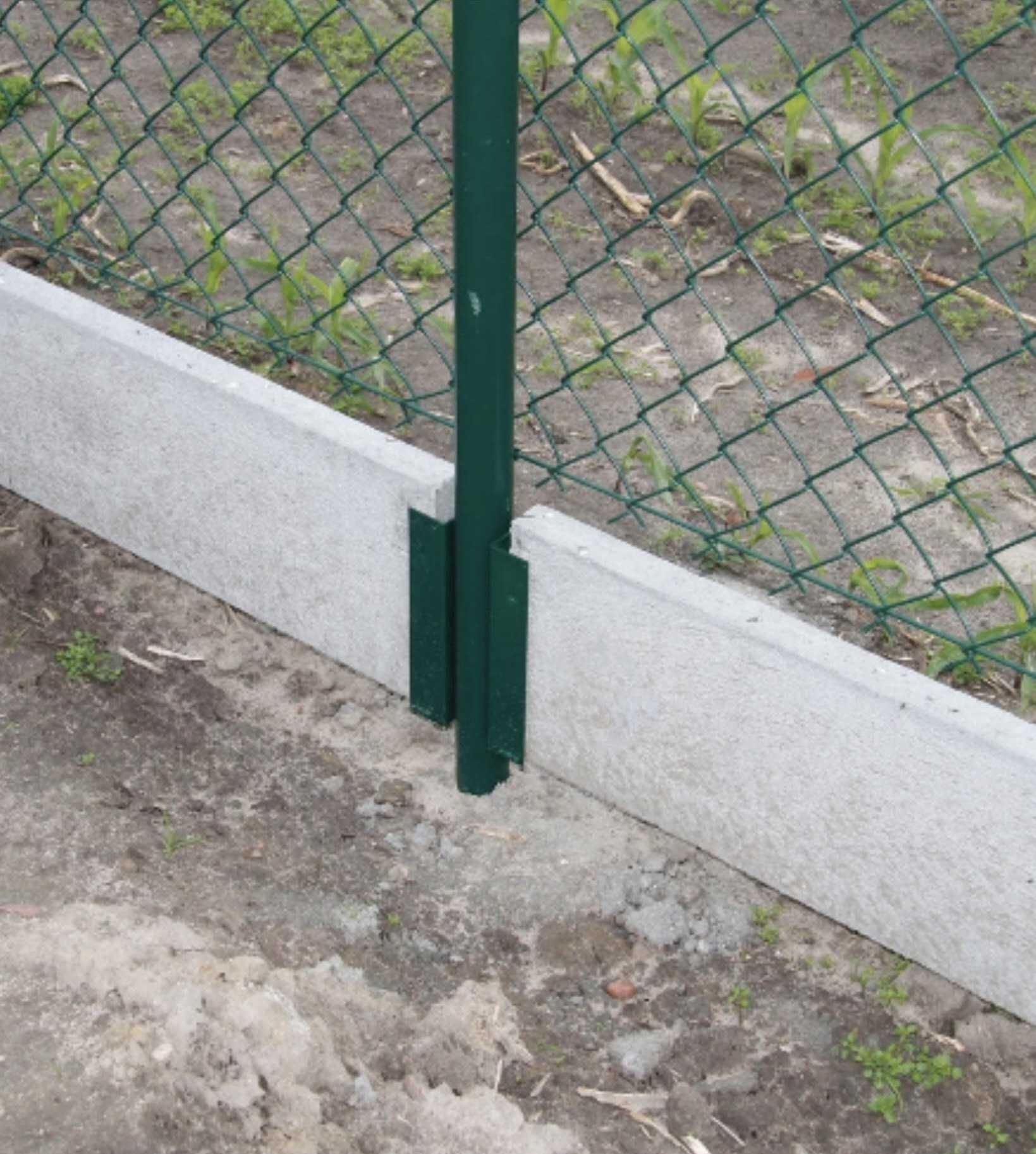 Ogrodzenia Podmurówka 50x250cm (pod ceownik)
