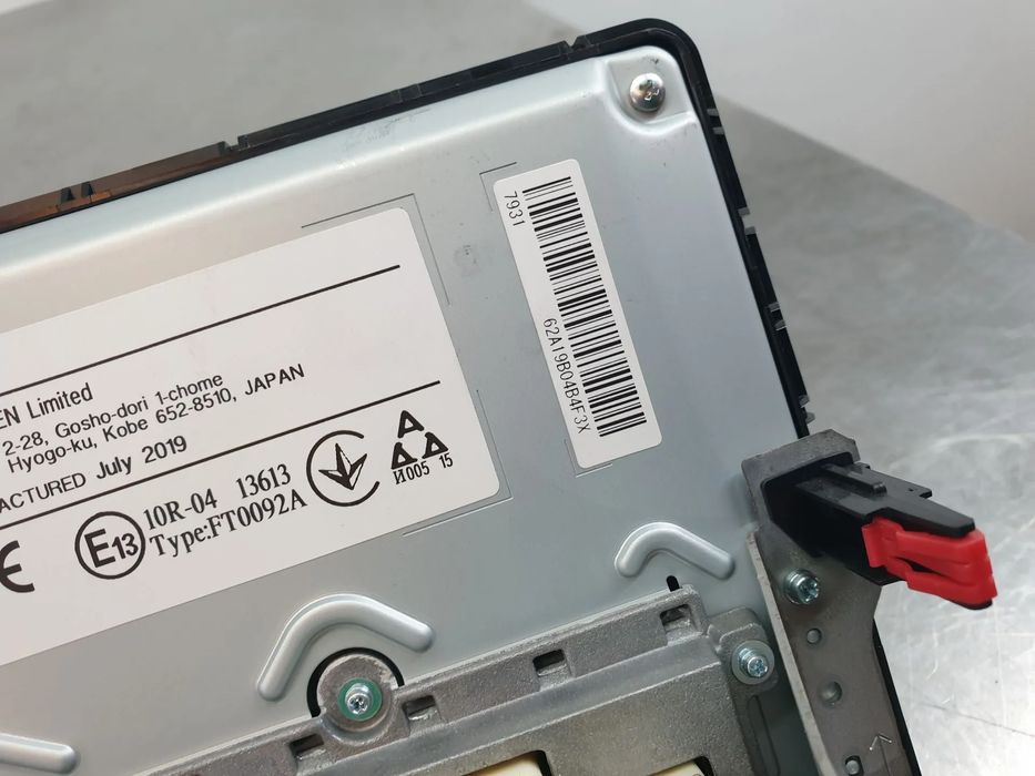 Rádio / auto-rádio TOYOTA C-HR (_X1_)