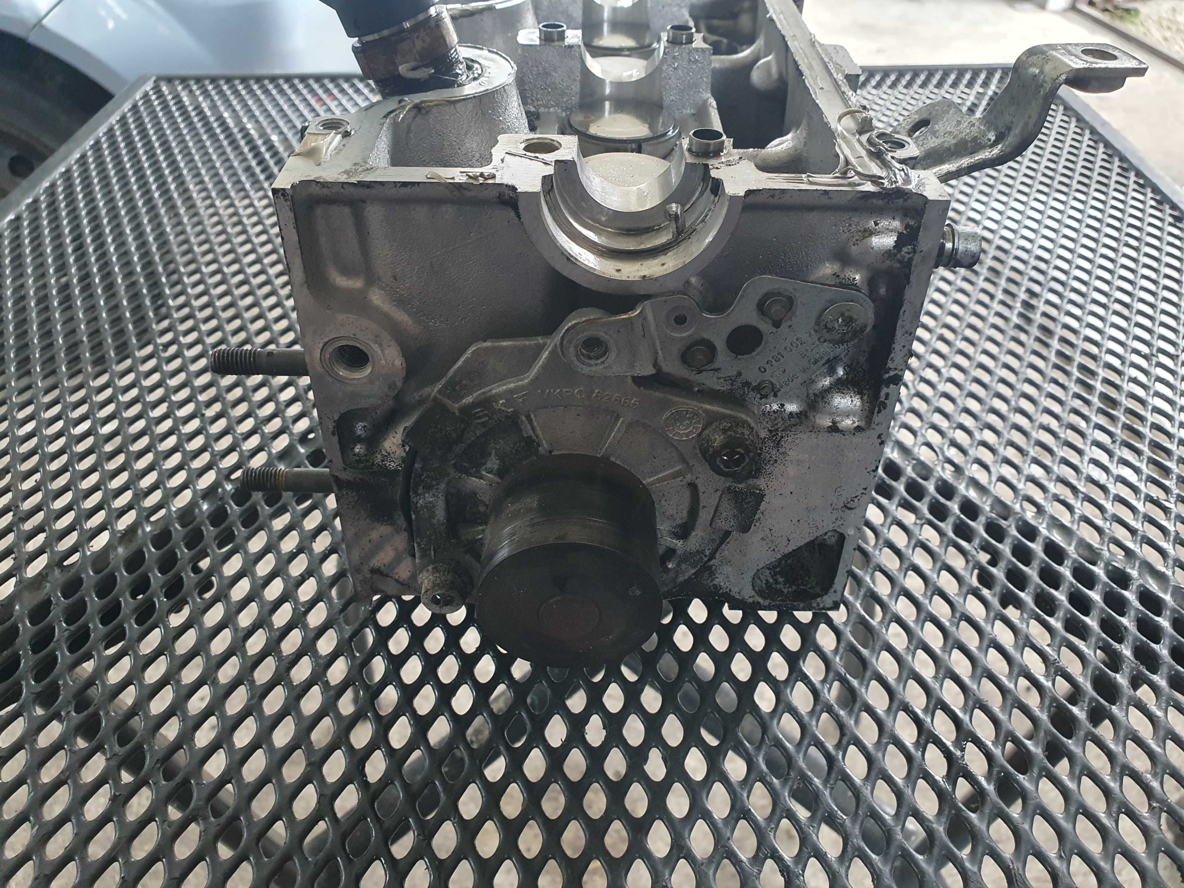 Glowica szklanka zawor Alfa romeo 159 1.9 jtd cdti 8v 120 km