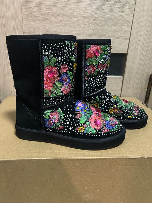 Уггі р. 36 Ugg для дівчинки чоботи