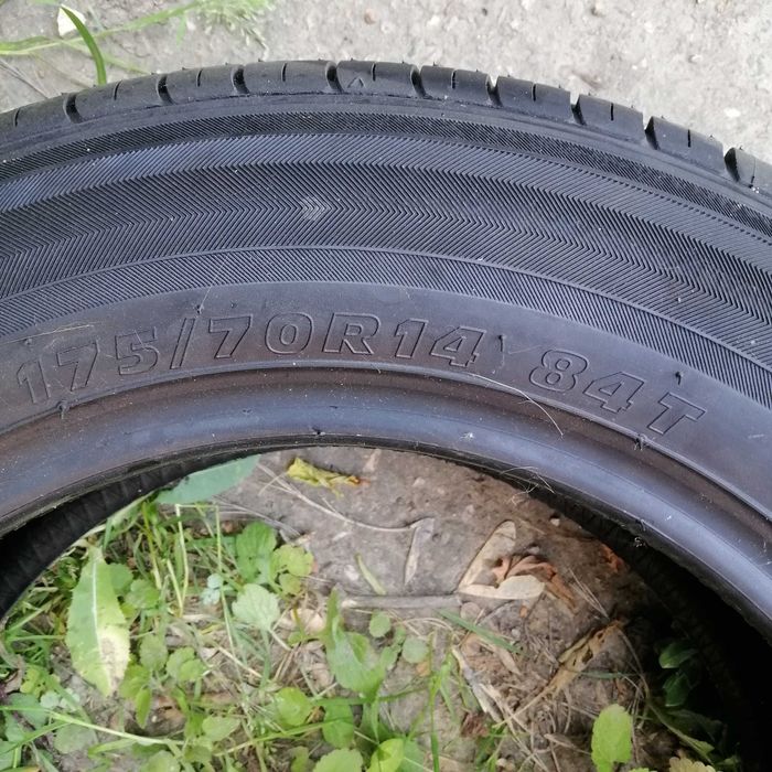 Шина KUMHO Solus KH17 175/70 R14 и PIRELLI 195/65 R15 P6000