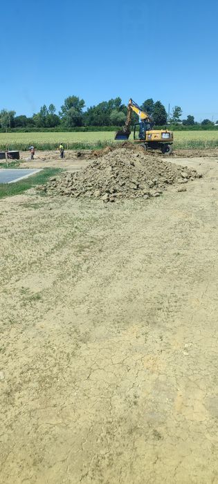 Materiał na wyrównanie terenu