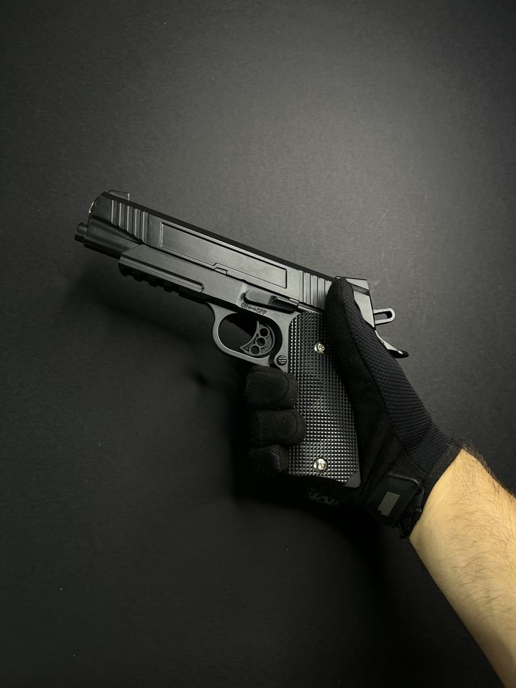 Іграшковий металевий пістолет для розваг Magnum G38 Galaxy