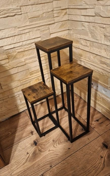 Kwietnik stojący metalowy loftowy