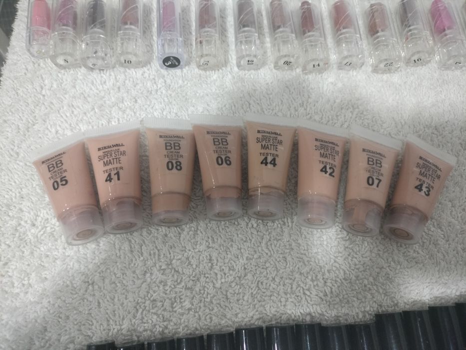 Vende-se conjunto de maquilhagem