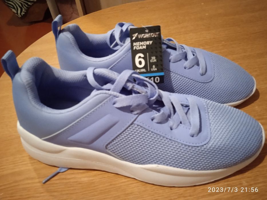 Красовки женские светло фиолетовые