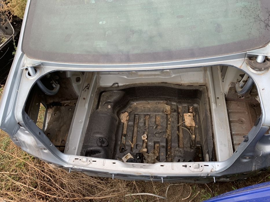 Ниша запаски дно корыто запасного колеса Passat CC B6 B7 разборка