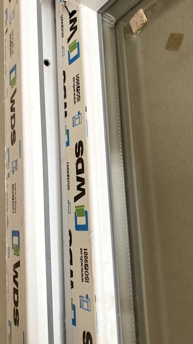 пластикові балконні двері WDS 80/240 однокамерні