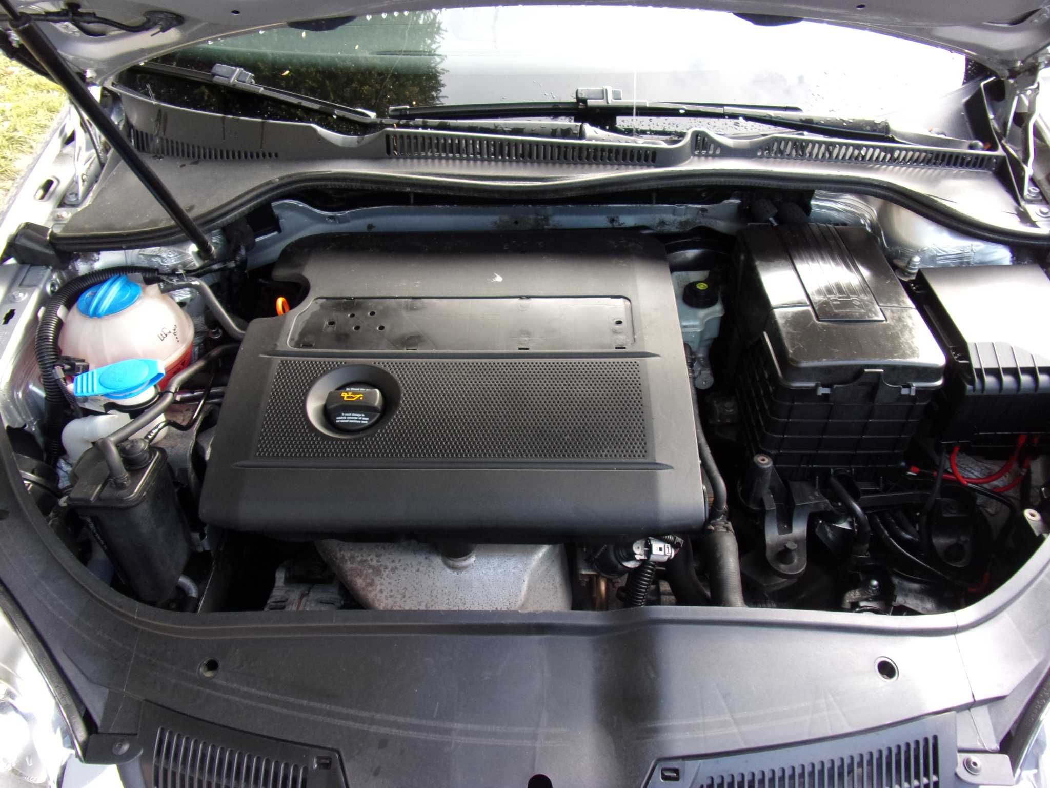 VW Golf V 1.4 Klima * 1-Właściciel od Nowości