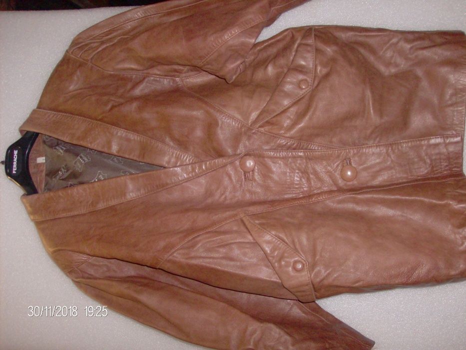 casaco de senhora em pele castanho XXL