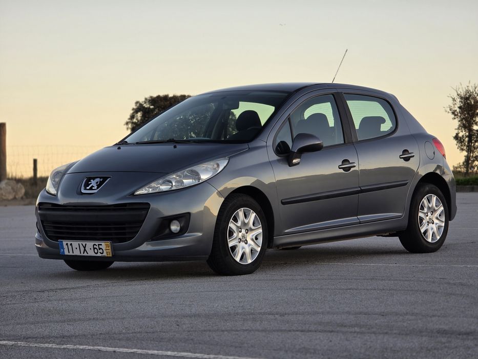 Peugeot 207 1.4 - 2010