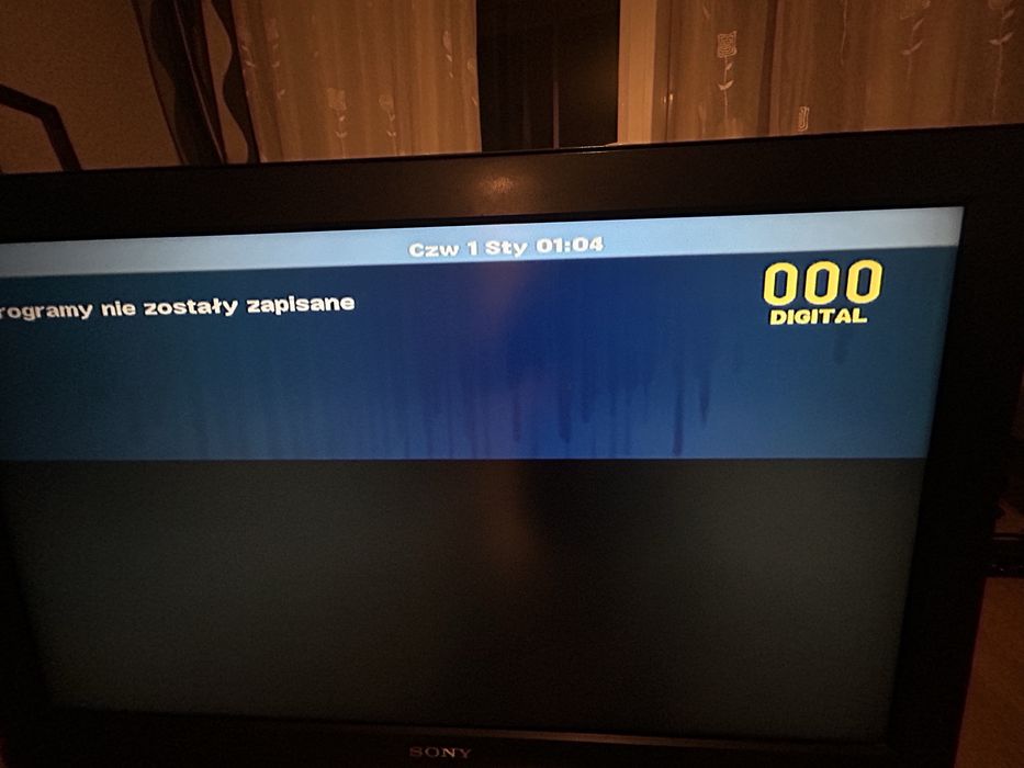 Sony Bravia 32 cale – telewizor z pilotem