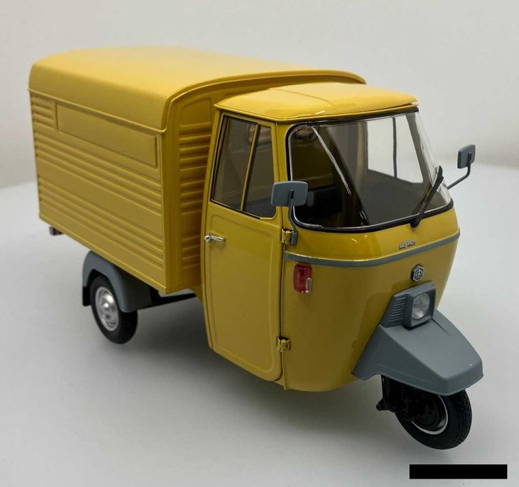 Miniatura Piaggio APE P501 modelo 1979