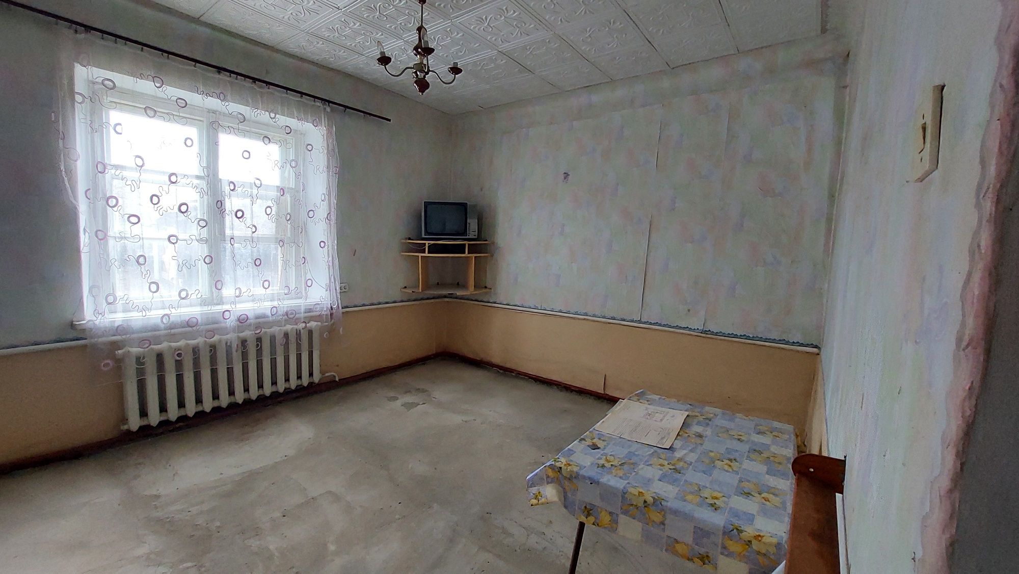 Продам 2-кімнатну квартиру. Вул.Беделя,9. с.Серебрія.
