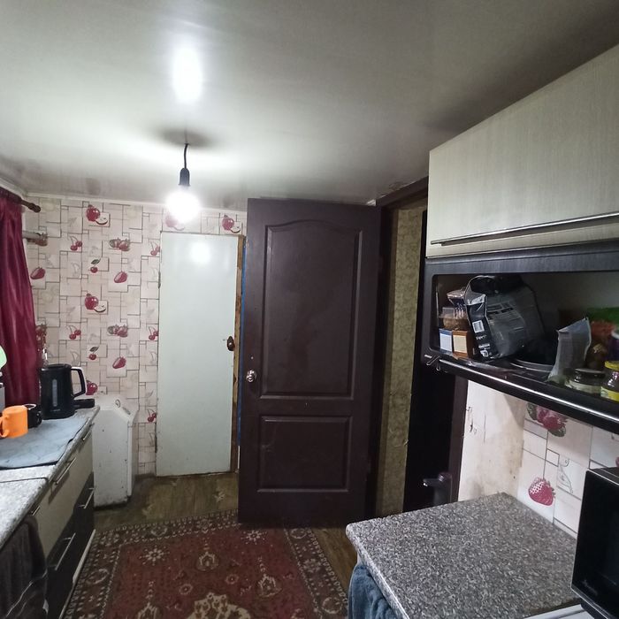 Продам будинок в центрі міста або обмііняю на 2-х кімнатну квартиру +