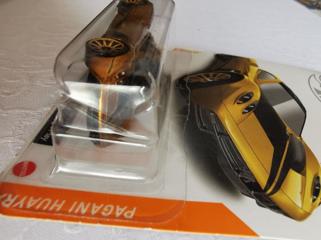 Hot Wheels id Pagani Huayra 8/8