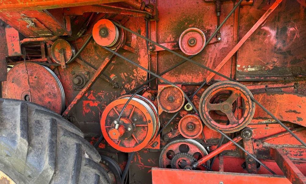 Rura hydrauliczna wysypu kombajn  Deutz Fahr  M1300, 1302,1322 inne