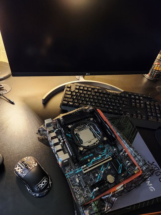 Комплект machist x99 b9. Zeon 2640v4. 16gb ram