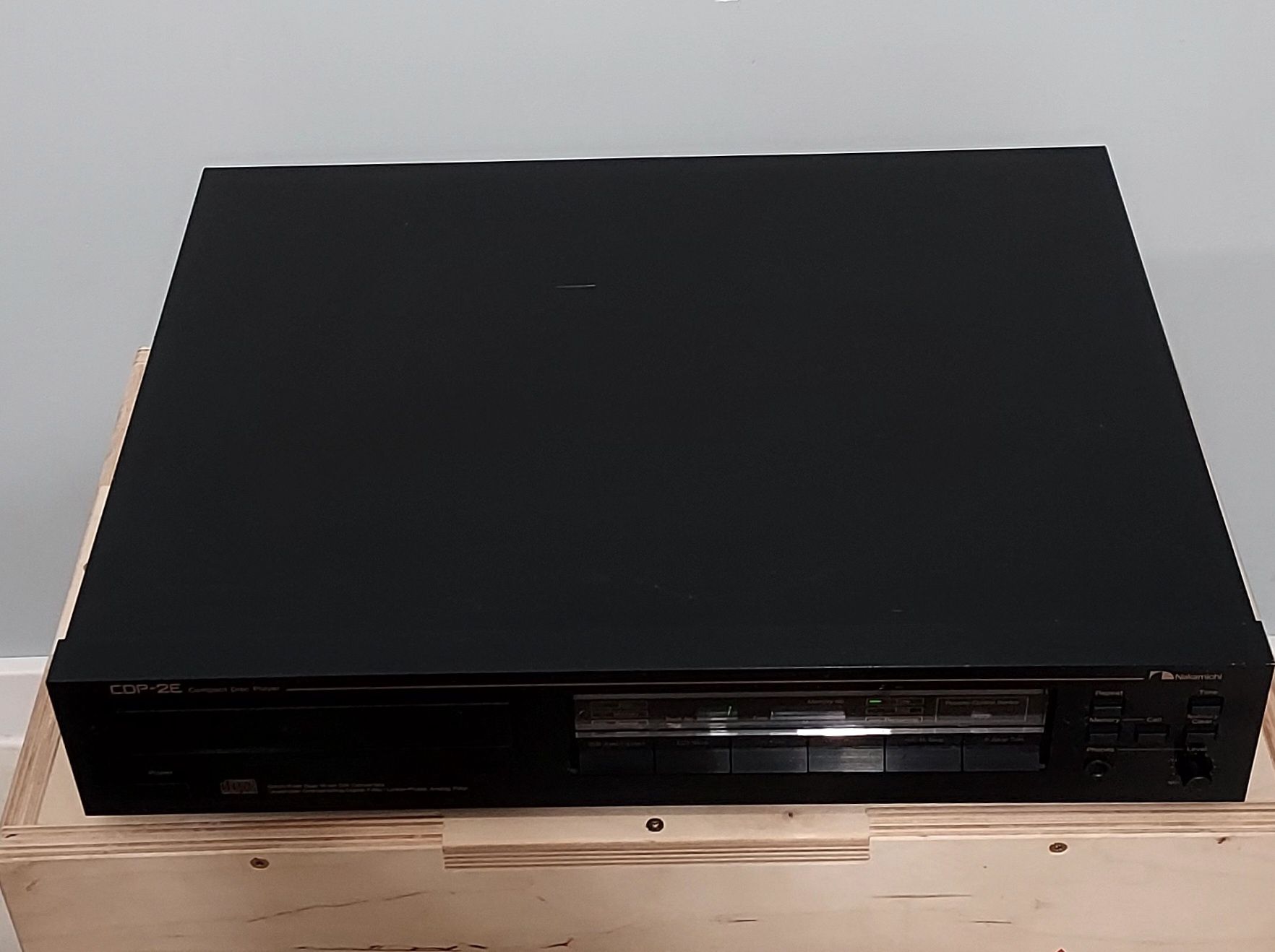 Odtwarzacz CD Nakamichi CDP-2E TDA 1541A
