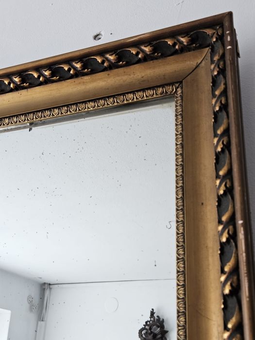 Stylowe lustro z Francji