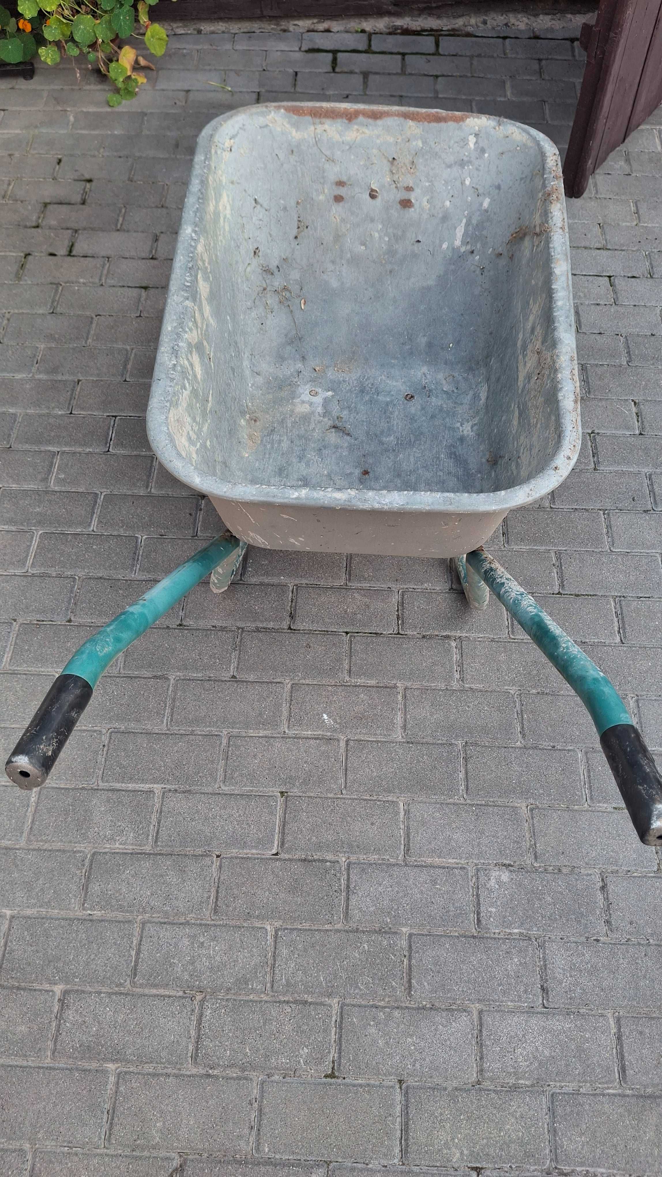 Тачка будівельно - садова б/у