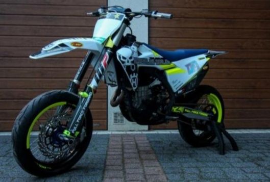 Husqvarna 450 FC Super Moto ZAMIANA