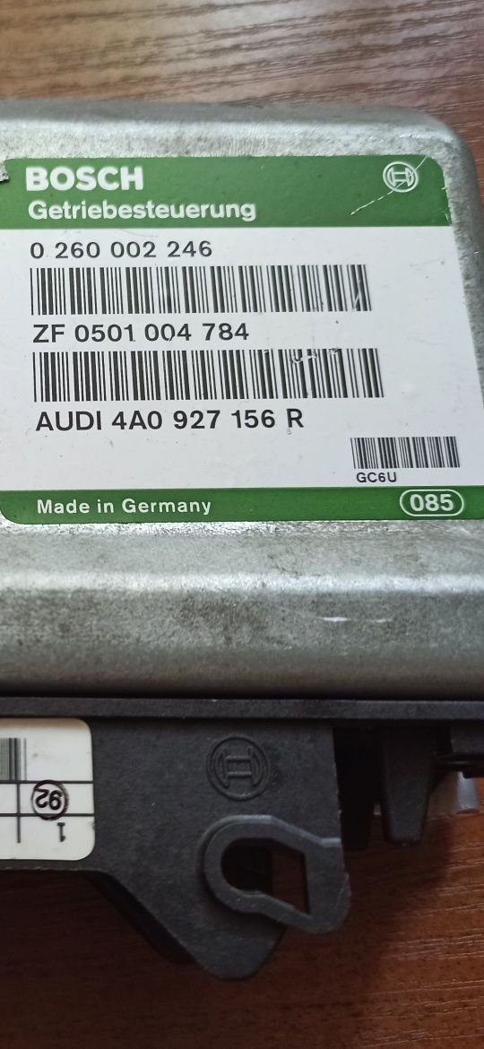 Блок управління BOSCH АКПП Audi A6 c4 2.6