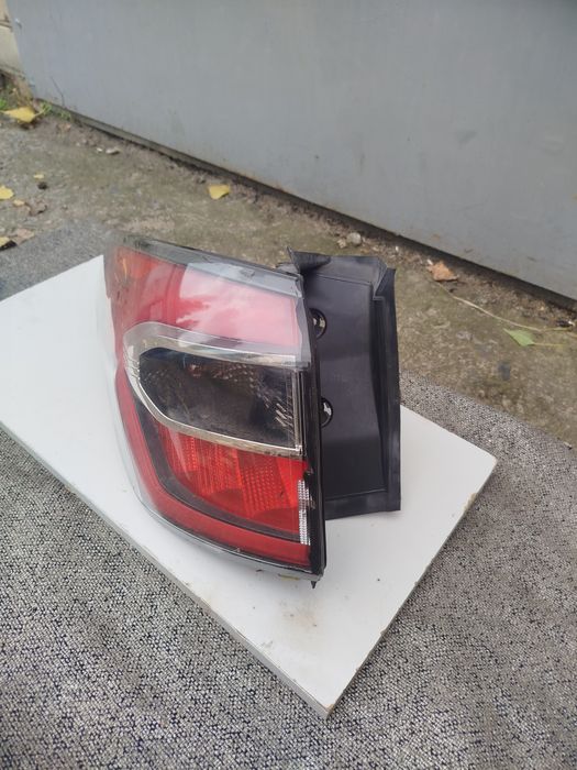 Задній лівий фонар Форд ескейп мк3 escape.